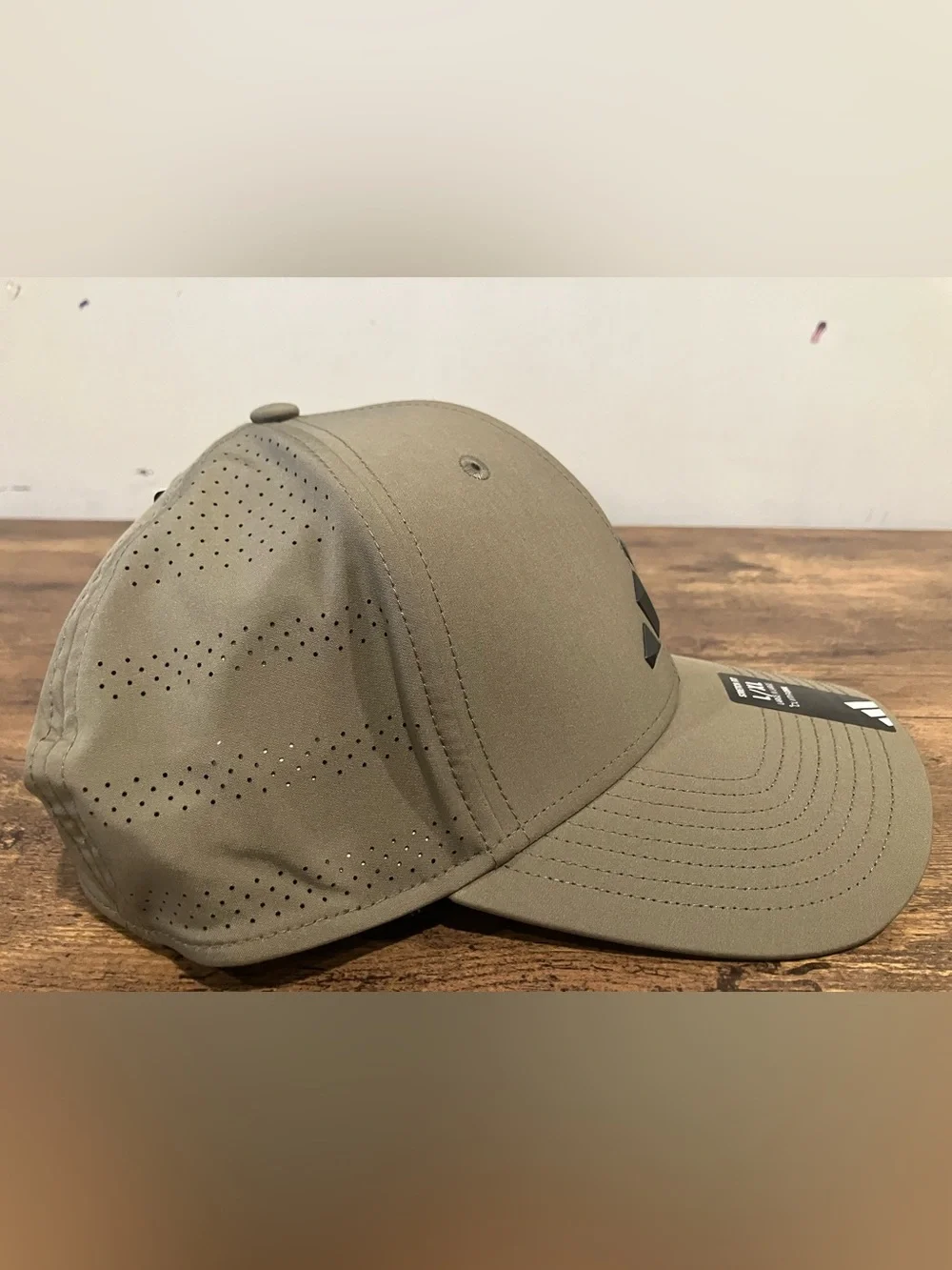 Adidas stretch fit hat